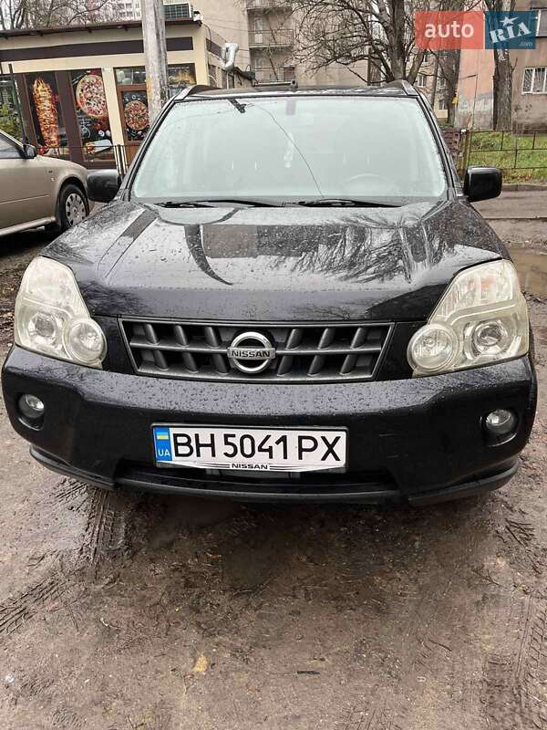 Позашляховик / Кросовер Nissan X-Trail 2010 в Одесі