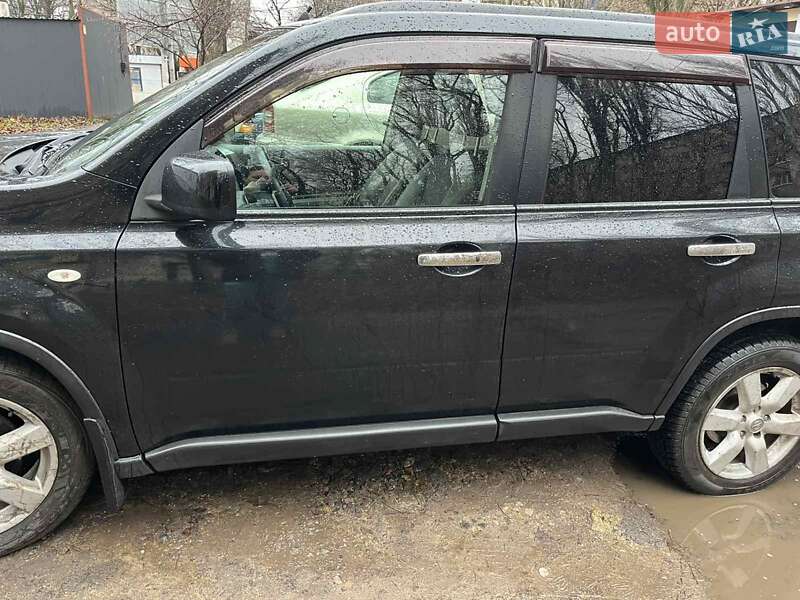 Позашляховик / Кросовер Nissan X-Trail 2010 в Одесі