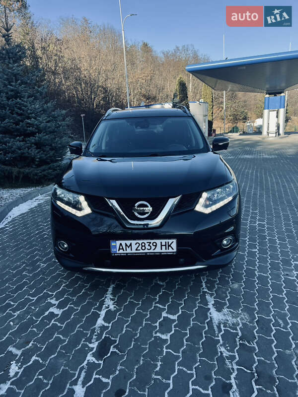 Nissan X-Trail 2015