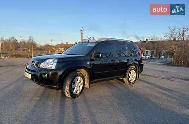 Позашляховик / Кросовер Nissan X-Trail 2007 в Умані