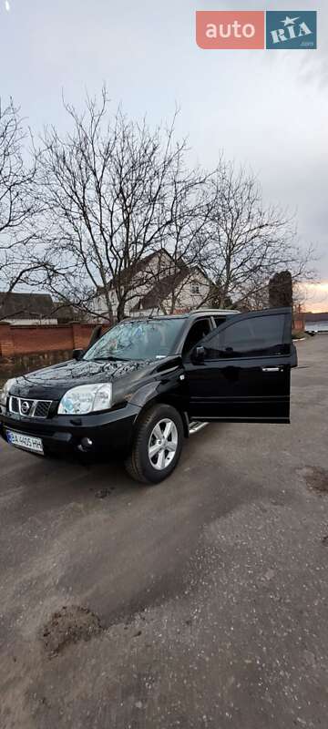 Внедорожник / Кроссовер Nissan X-Trail 2006 в Бершади