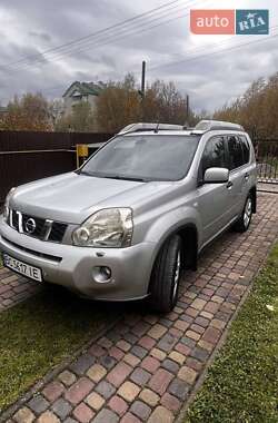 Позашляховик / Кросовер Nissan X-Trail 2010 в Дрогобичі