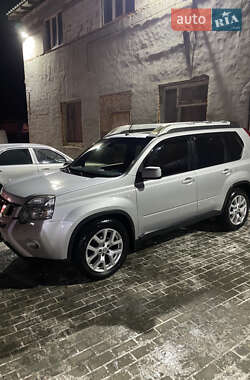 Внедорожник / Кроссовер Nissan X-Trail 2012 в 