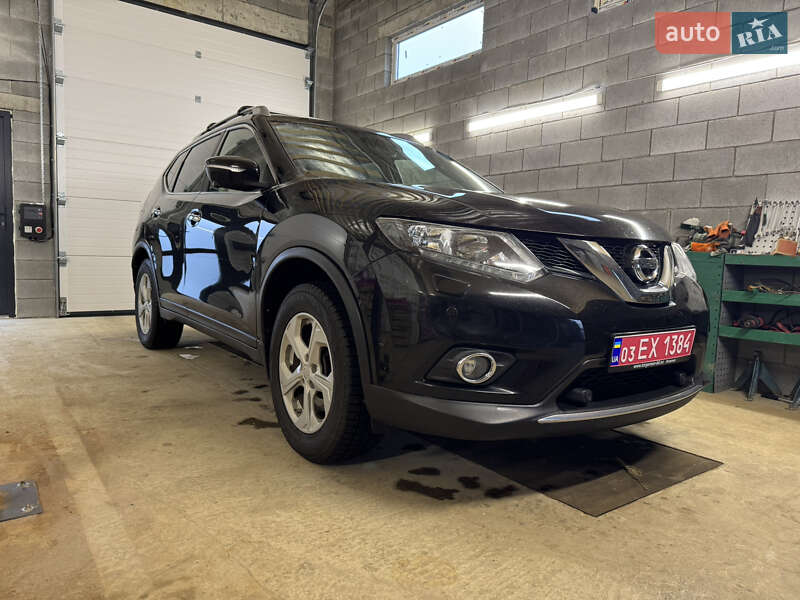 Позашляховик / Кросовер Nissan X-Trail 2014 в Рівному