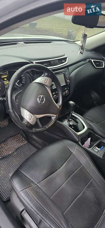 Внедорожник / Кроссовер Nissan X-Trail 2017 в Онуфриевке фото 6 Внедорожник / Кроссовер Nissan X-Trail 2017 в Онуфриевке