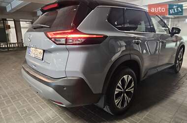 Внедорожник / Кроссовер Nissan X-Trail 2023 в 