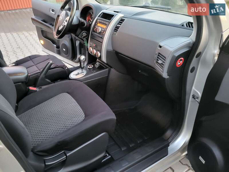 Позашляховик / Кросовер Nissan X-Trail 2008 в Хмельницькому