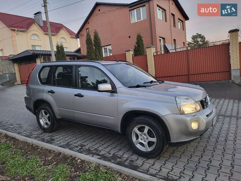Позашляховик / Кросовер Nissan X-Trail 2008 в Хмельницькому