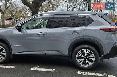 Внедорожник / Кроссовер Nissan X-Trail 2023 в 