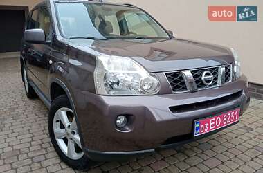 Позашляховик / Кросовер Nissan X-Trail 2008 в Рівному