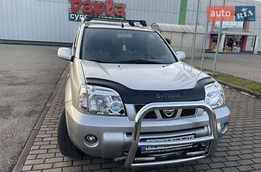 Позашляховик / Кросовер Nissan X-Trail 2004 в Виноградові