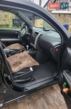 Внедорожник / Кроссовер Nissan X-Trail 2012 в 