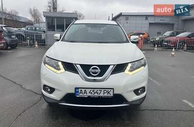 Внедорожник / Кроссовер Nissan X-Trail 2016 в Киеве