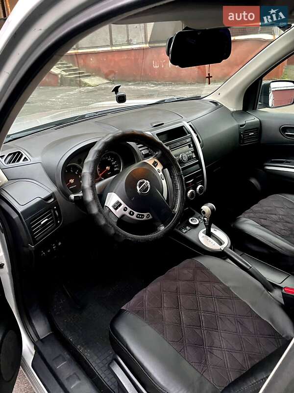 Позашляховик / Кросовер Nissan X-Trail 2009 в Хмельницькому