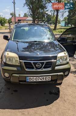 Внедорожник / Кроссовер Nissan X-Trail 2001 в Краснограде