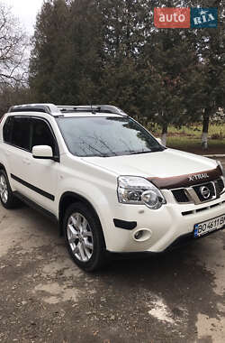 Позашляховик / Кросовер Nissan X-Trail 2012 в Бучачі