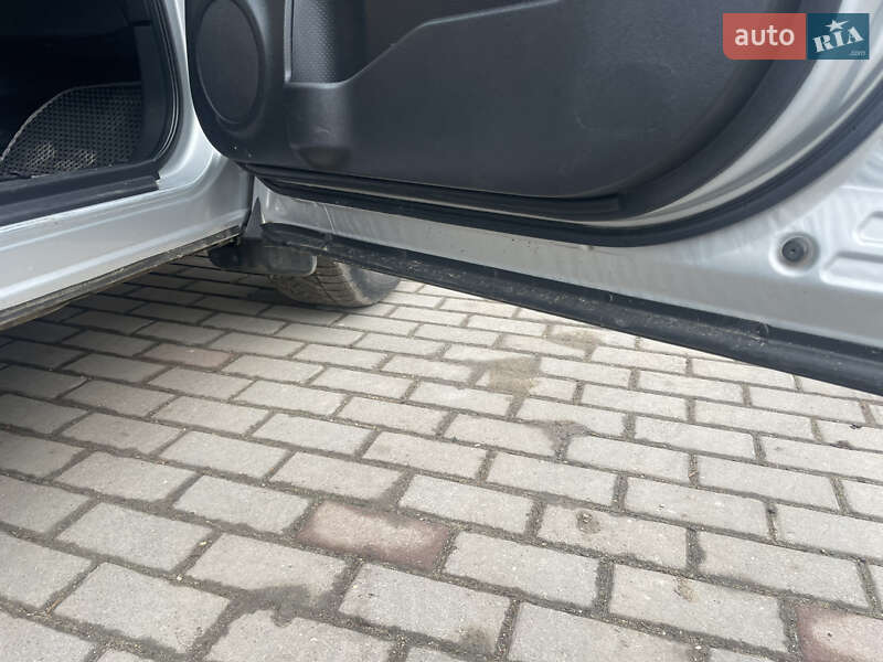 Позашляховик / Кросовер Nissan X-Trail 2011 в Білогір'ї фото 4 Позашляховик / Кросовер Nissan X-Trail 2011 в Білогір'ї