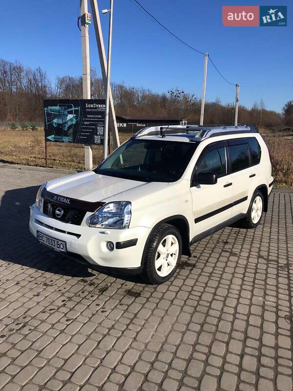 Внедорожник / Кроссовер Nissan X-Trail 2008 в Львове