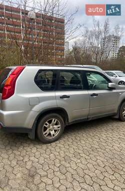 Позашляховик / Кросовер Nissan X-Trail 2007 в Львові