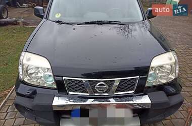 Внедорожник / Кроссовер Nissan X-Trail 2005 в Александрие