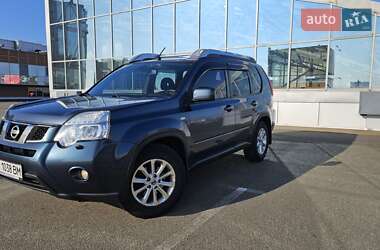 Позашляховик / Кросовер Nissan X-Trail 2011 в Києві