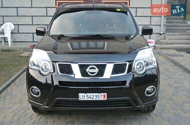 Внедорожник / Кроссовер Nissan X-Trail 2014 в Черновцах