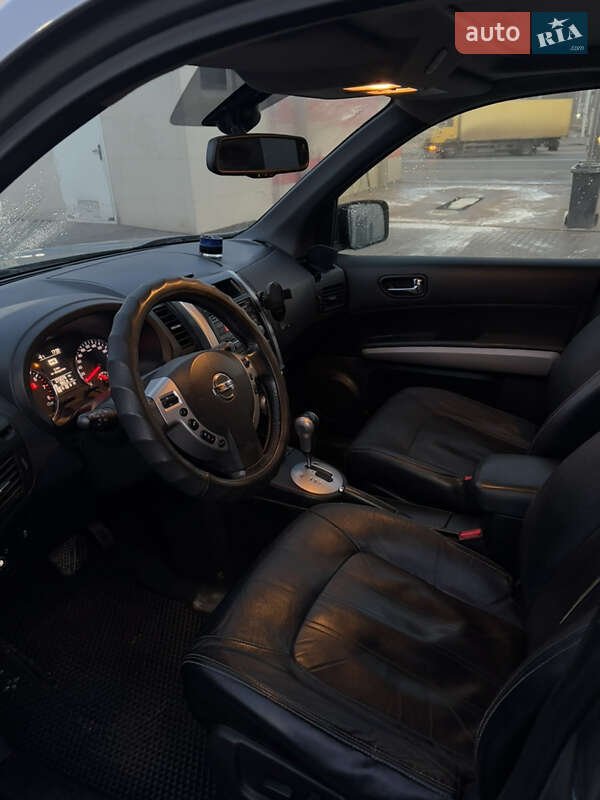 Внедорожник / Кроссовер Nissan X-Trail 2013 в Вышгороде