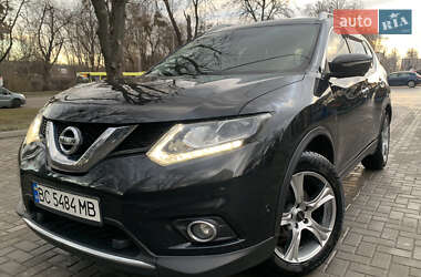 Внедорожник / Кроссовер Nissan X-Trail 2016 в Львове