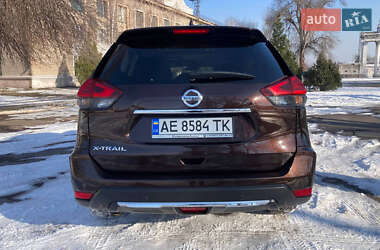 Позашляховик / Кросовер Nissan X-Trail 2019 в Кам'янському