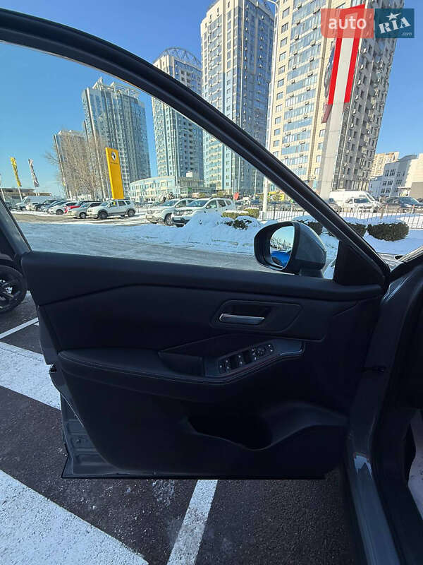 Внедорожник / Кроссовер Nissan X-Trail 2024 в Киеве