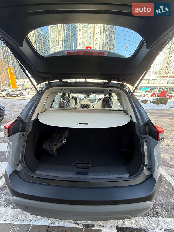 Внедорожник / Кроссовер Nissan X-Trail 2024 в Киеве