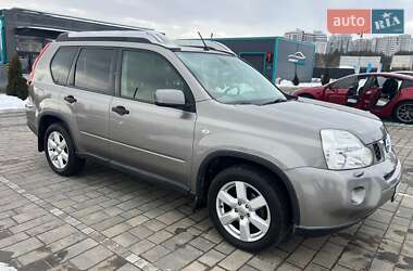 Позашляховик / Кросовер Nissan X-Trail 2008 в Києві