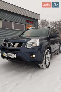 Позашляховик / Кросовер Nissan X-Trail 2013 в Харкові