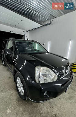 Внедорожник / Кроссовер Nissan X-Trail 2009 в 
