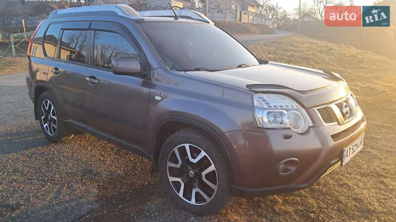Позашляховик / Кросовер Nissan X-Trail 2012 в Івано-Франківську