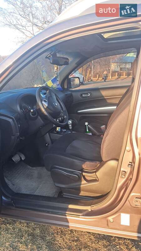 Позашляховик / Кросовер Nissan X-Trail 2012 в Івано-Франківську