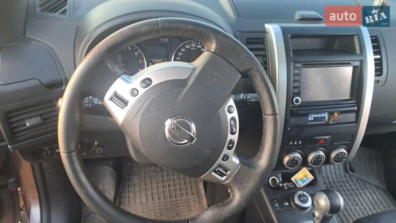 Позашляховик / Кросовер Nissan X-Trail 2012 в Івано-Франківську