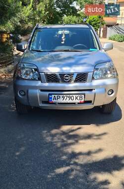 Внедорожник / Кроссовер Nissan X-Trail 2004 в Старом Селе