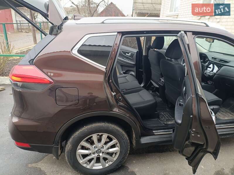 Внедорожник / Кроссовер Nissan X-Trail 2020 в Староконстантинове