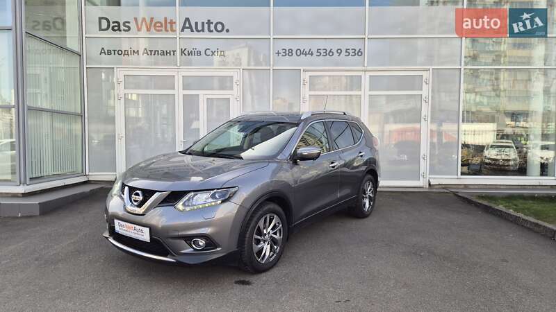 Позашляховик / Кросовер Nissan X-Trail 2016 в Києві