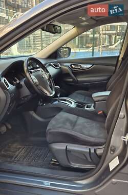 Внедорожник / Кроссовер Nissan X-Trail 2017 в Софиевской Борщаговке