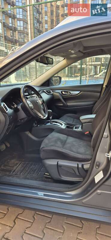 Внедорожник / Кроссовер Nissan X-Trail 2017 в Софиевской Борщаговке