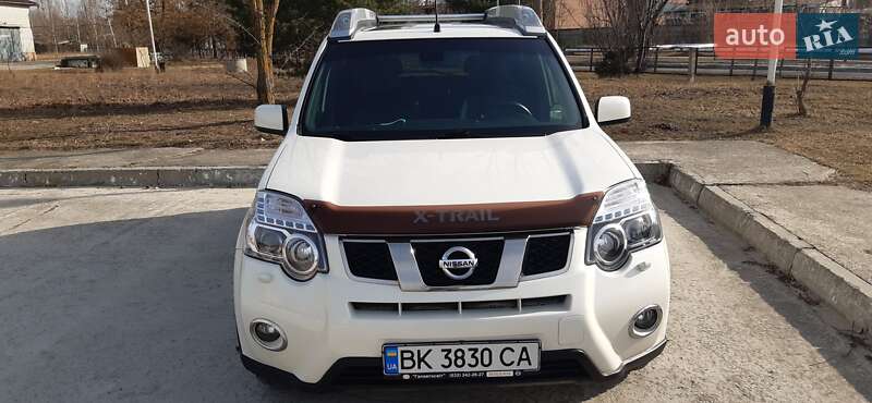 Позашляховик / Кросовер Nissan X-Trail 2012 в Вараші