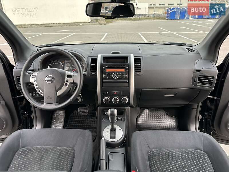 Позашляховик / Кросовер Nissan X-Trail 2012 в Одесі