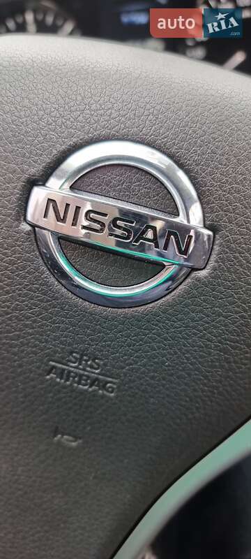 Внедорожник / Кроссовер Nissan X-Trail 2017 в Киеве