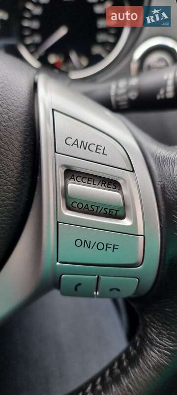 Внедорожник / Кроссовер Nissan X-Trail 2017 в Киеве