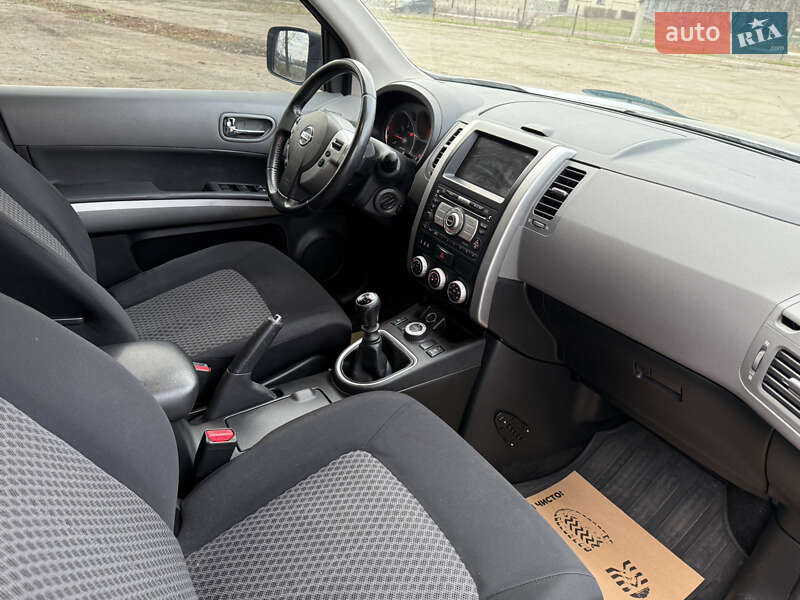 Внедорожник / Кроссовер Nissan X-Trail 2008 в Полтаве