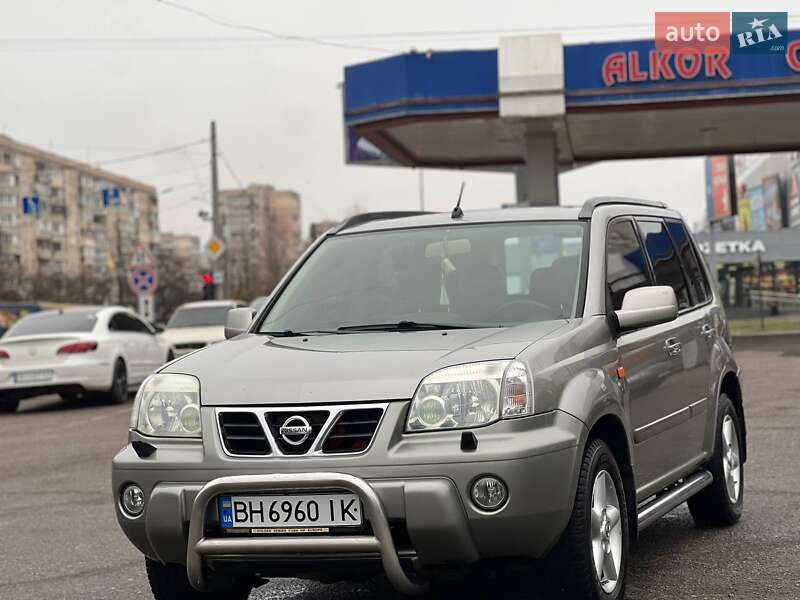 Внедорожник / Кроссовер Nissan X-Trail 2002 в Одессе