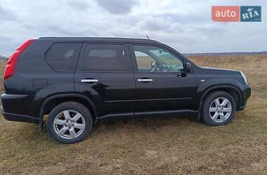 Позашляховик / Кросовер Nissan X-Trail 2008 в 