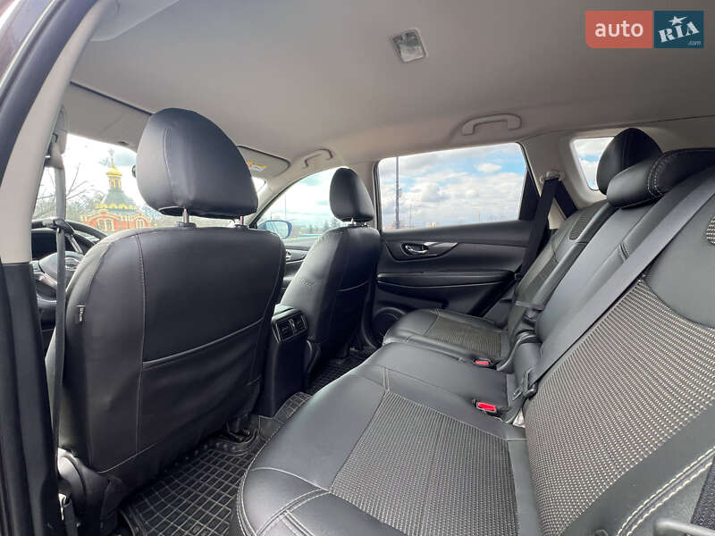 Позашляховик / Кросовер Nissan X-Trail 2018 в Харкові